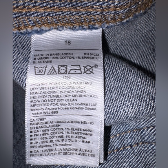 GAP denim skirt dark wash button up size 18, 99% cotton - Picture 4 of 4